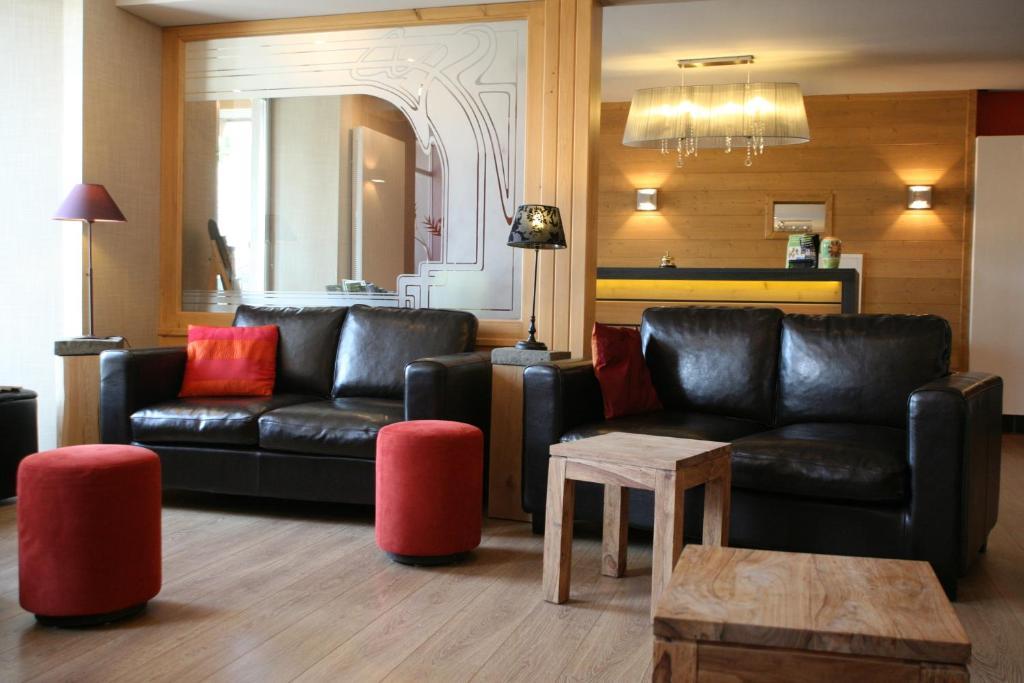 Hotel Corrieu La Llagonne Bagian luar foto
