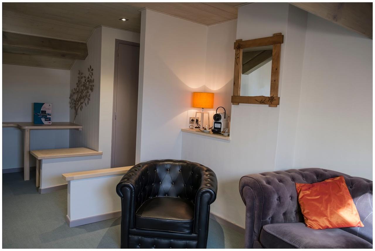 Hotel Corrieu La Llagonne Bagian luar foto