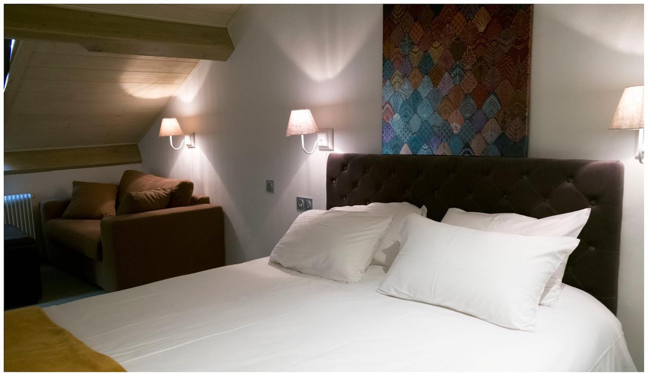 Hotel Corrieu La Llagonne Bagian luar foto